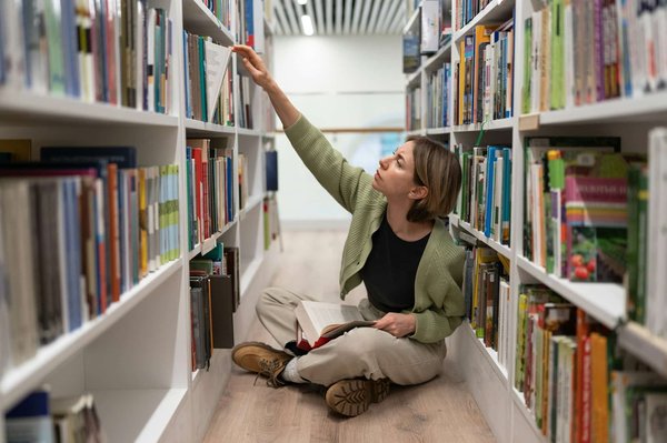 Découverte des maisons d'édition paris spécialisées en histoire et sfff